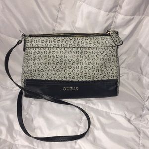 Guess crossover bag